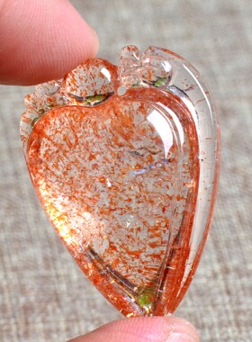 天然金色草莓晶貔貅吊坠