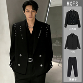 铆钉黑色短款 金属感设计垫肩酷帅外套 新款 西装 男宽松休闲2025秋季