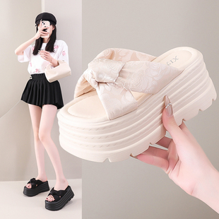 踩屎感配裙子厚底拖鞋女2026新款夏季外穿国风凉拖鞋新中式女鞋子