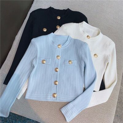 Woman Cropped Cardigan Fashion Women Sweaters Elegant Button