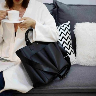 2022 new Pu Leather laptop Bag Simple Handbags Famous Brands