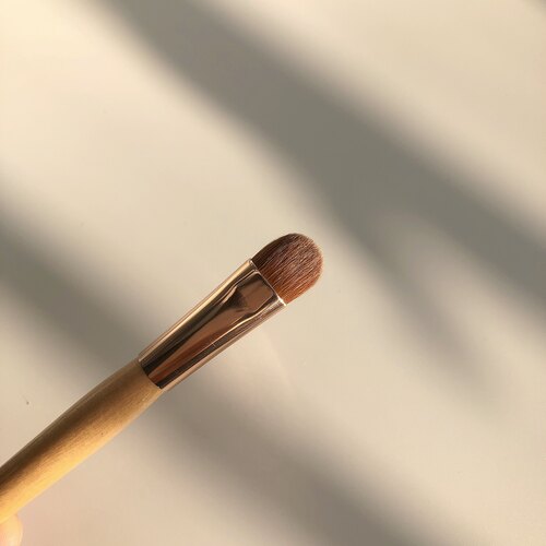 Jane Iredale珍爱芮德大号打影刷大号遮瑕刷下眼影晕染刷便携短杆