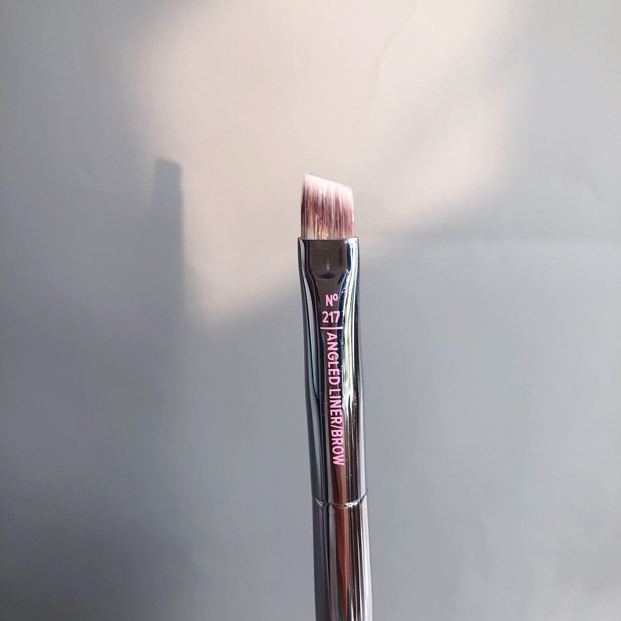 福利！美国it化妆刷217号斜角眉刷眼线刷眉粉刷～正品尾货