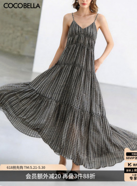 COCOBELLA26夏新品吊带连衣裙女V领大摆格子度假风长裙FR3208