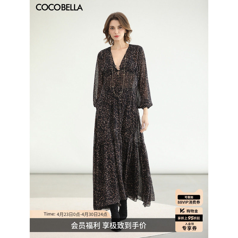 COCOBELLA女人味豹纹V领压褶连衣裙2026春长袖雪纺长裙