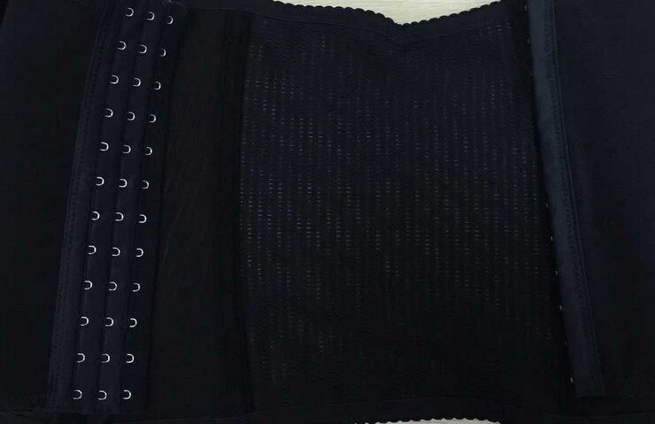 Corset luxueux en nylon - Ref 681396 Image 3