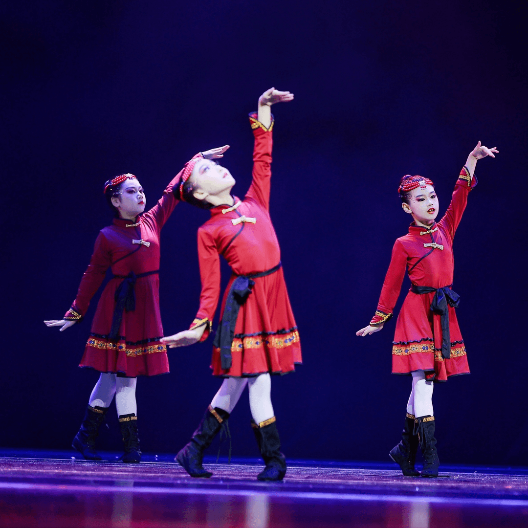 白马舞蹈服装蒙古筷子舞演出服少儿表演服少数民族舞草原快乐无边