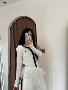 2025韩系早秋新款圆领排扣黑白拼色针织开衫薄款长袖毛衣百搭上衣