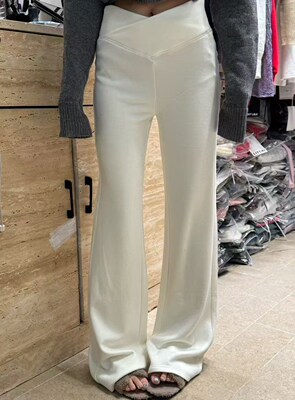 2025秋冬新款韩版时尚百搭高腰显瘦微喇叭裤女直筒休闲马蹄裤长裤