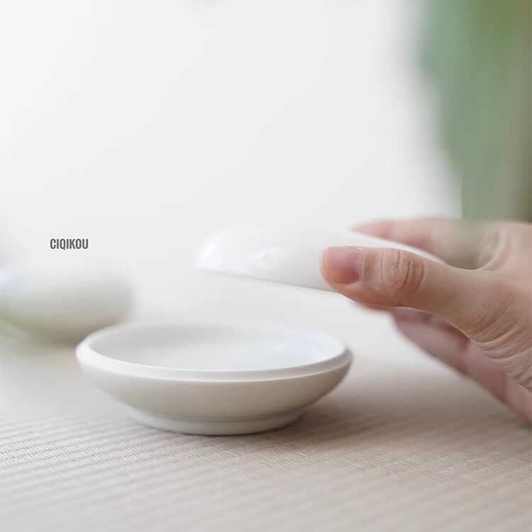猪油白印泥盒瓷器口密封图片