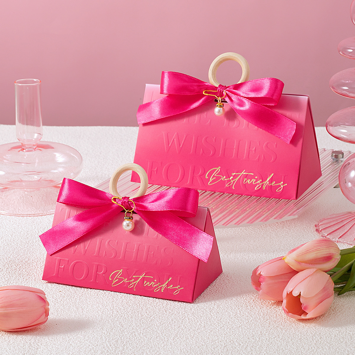 玫红色高级感喜糖盒婚礼用喜糖袋婚庆伴手礼结婚专用糖盒凹凸浮雕