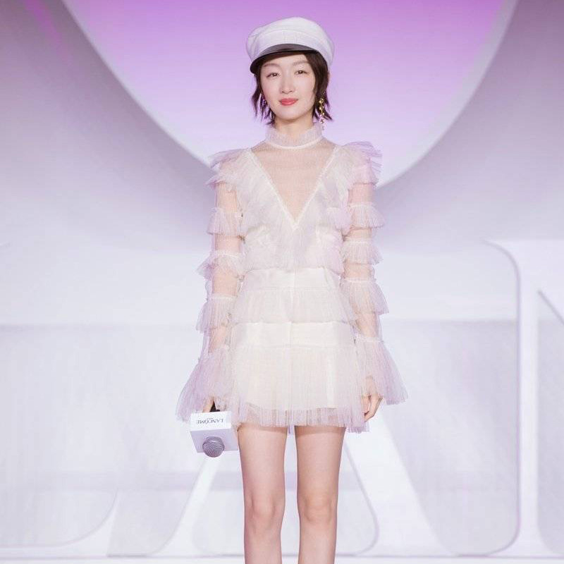 Alice McCall°ÄÖÞÕýÆ·´ú¹º2018пîÖܶ¬Óêͬ¿î³¬ÏÉÀÙ˿ƴ½ÓÁ¬ÒÂȹ