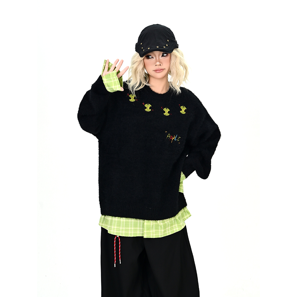 怕麻烦黑色苹果刺绣假两件圆领毛衣女2025秋季新款宽松bf针织衫潮