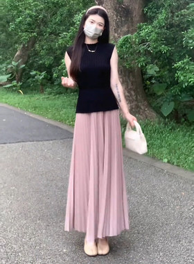 时尚套装裙女2026夏季新款洋气收腰无袖针织上衣压褶半身裙两件套