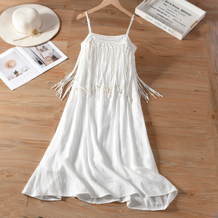 特价新款纯白流苏吊带连衣裙女民族风沙滩裙子旅游穿搭女装可扎染