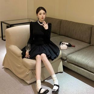 秋冬季 半高领打底内搭显瘦小黑裙高级感气质千金公主蓬蓬连衣裙