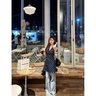 海边度假风穿搭 新款 法式 气质蓝色V领收腰挂脖连衣裙子短裙女夏季