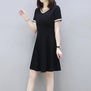 女裙夏装 中长款 女士新款 T恤裙2021大码 洋气胖mm连衣裙 裙子v领短袖