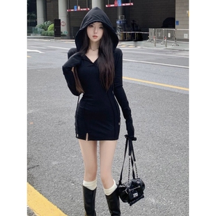 辣妹包臀短裙性感紧身收腰裙子 修身 复古灰色连帽长袖 连衣裙女春季