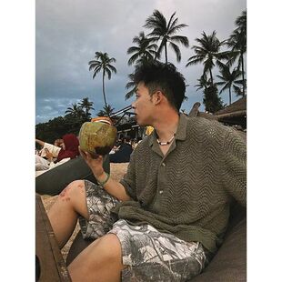 男装 港风学生宽松小众设计感趣味新款 上衣外穿 男夏装 2024复古衬衫