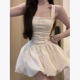 辣妹芭蕾风收腰蓬蓬吊带连衣裙女夏法式 花苞裙生日小礼裙气质裙子