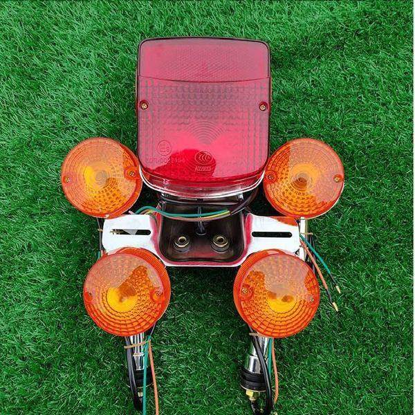 摩托车太子后尾灯转向灯 GN125 HJ125-8尾灯小太子后灯总成转向灯