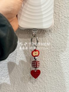 TRUTHEN初笋原创设计｜苹果心心｜可爱苹果红格手机挂件包包挂饰