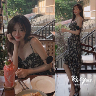 Rose欧尼 韩国代购显瘦届天花板~时髦不规则碎花吊带连衣裙套装