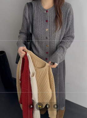 韩系新款圆领麻花宝石扣针织开衫女软糯洋气百搭温柔风毛衣M62290