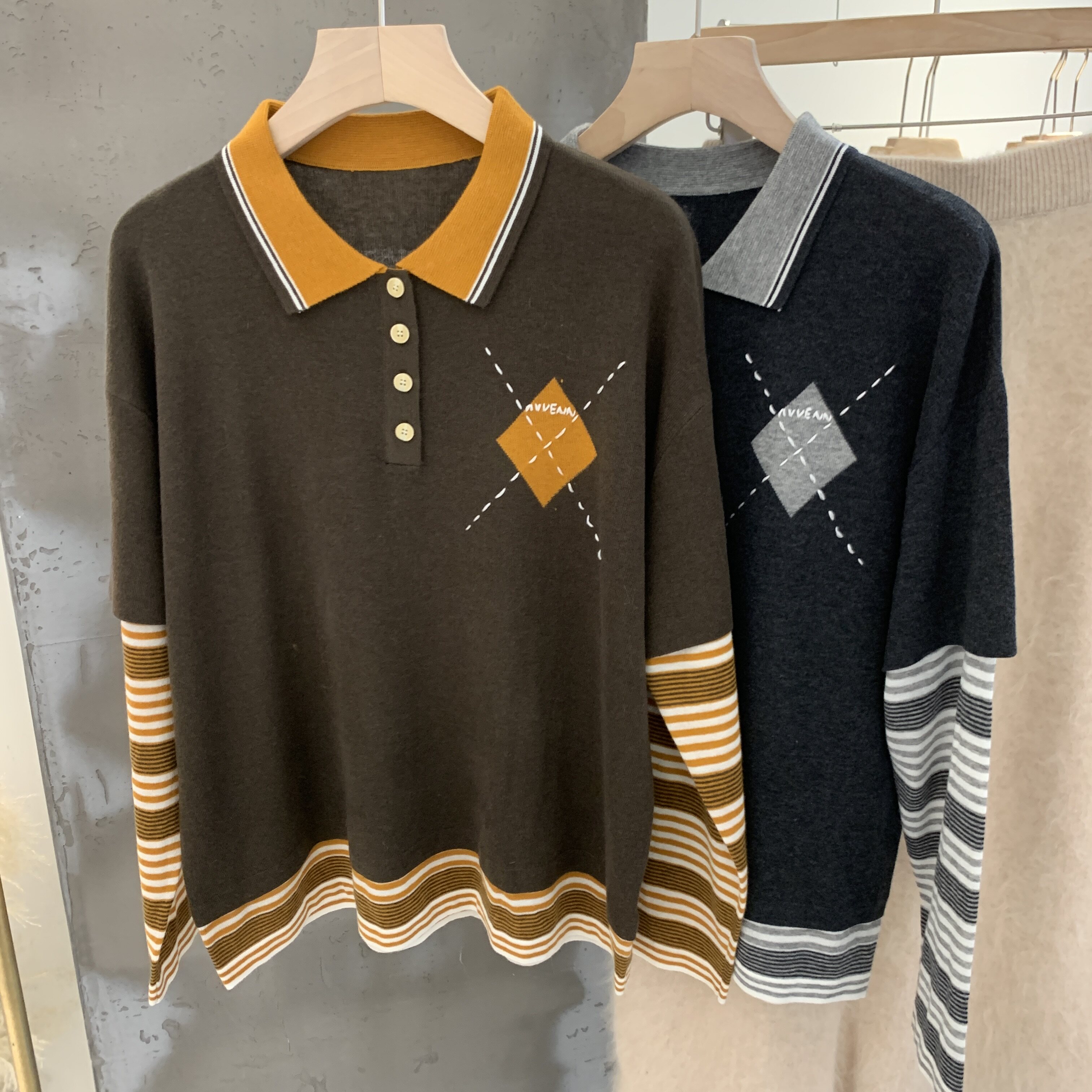 polo领假两件长袖针织衫撞色条纹拼接设计感学院风宽松显瘦毛衣