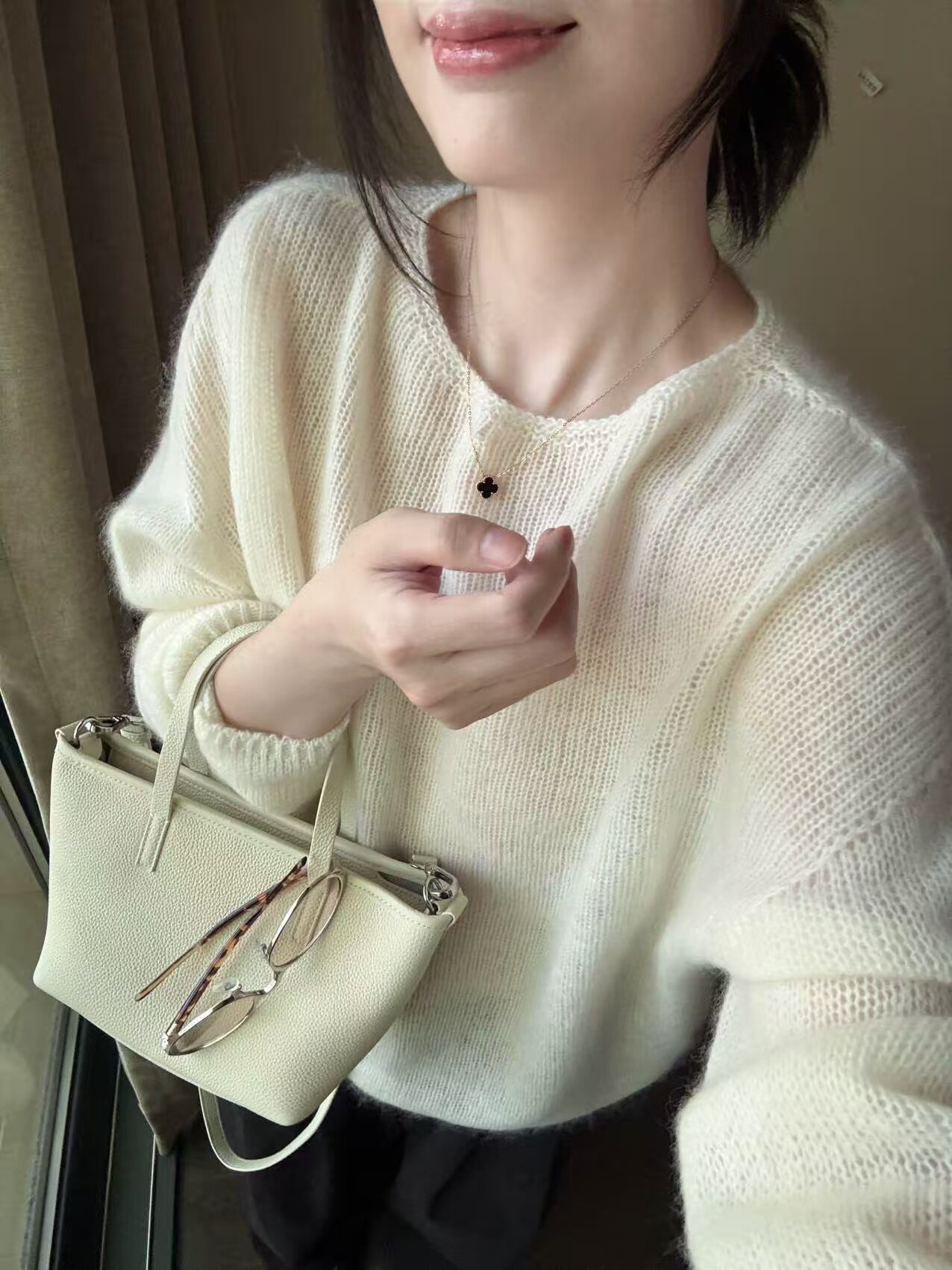 羊毛无缝一体圆领针织衫女长袖秋季新款宽松百搭慵懒风套头毛衣