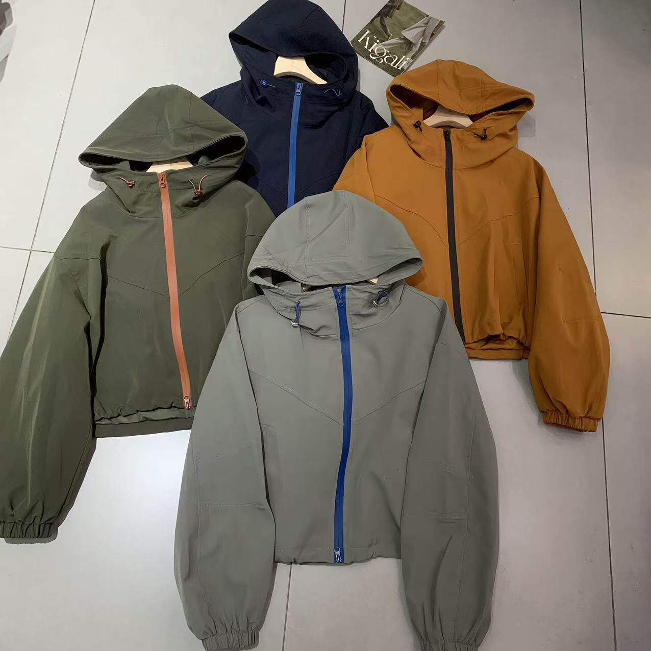 韩系简约连帽拉链外套女春秋季冲锋衣休闲夹克上衣G