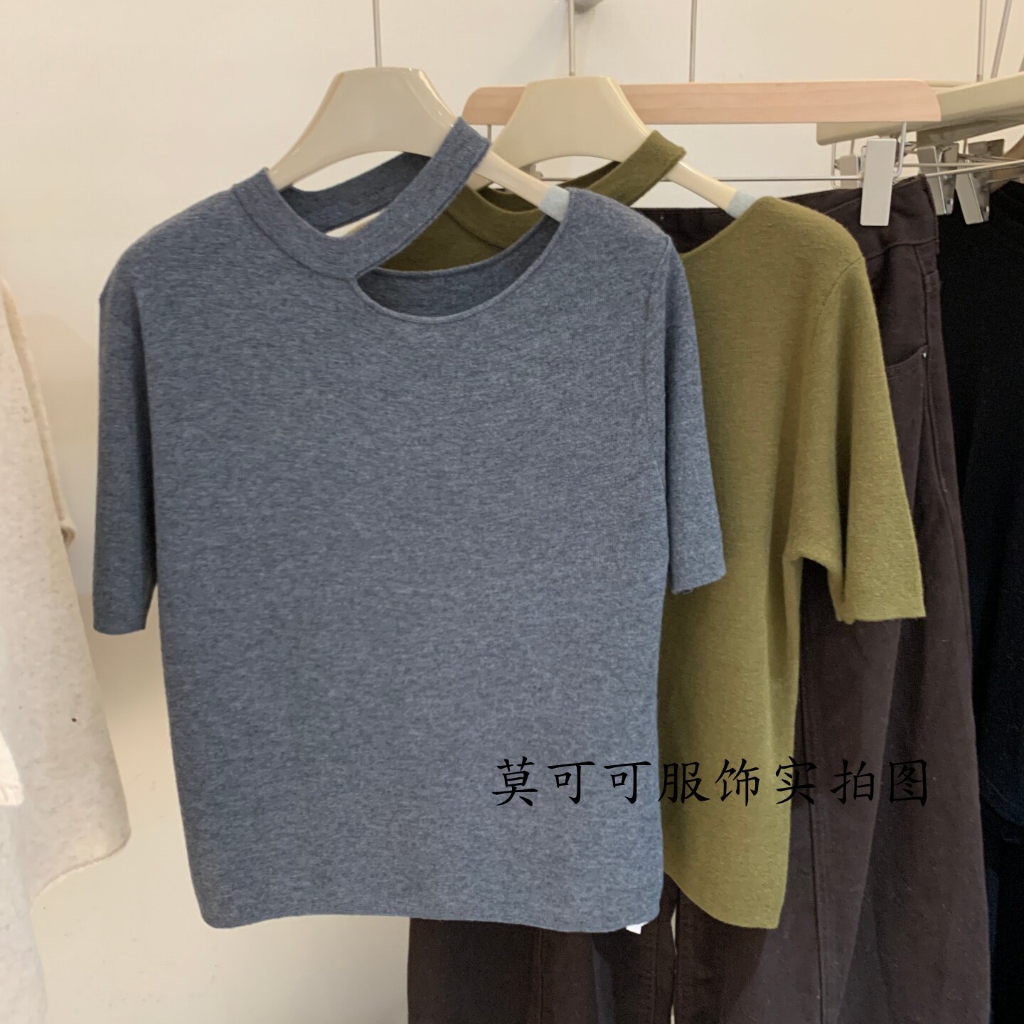 秋新挂脖露肩短袖显瘦针织衫女