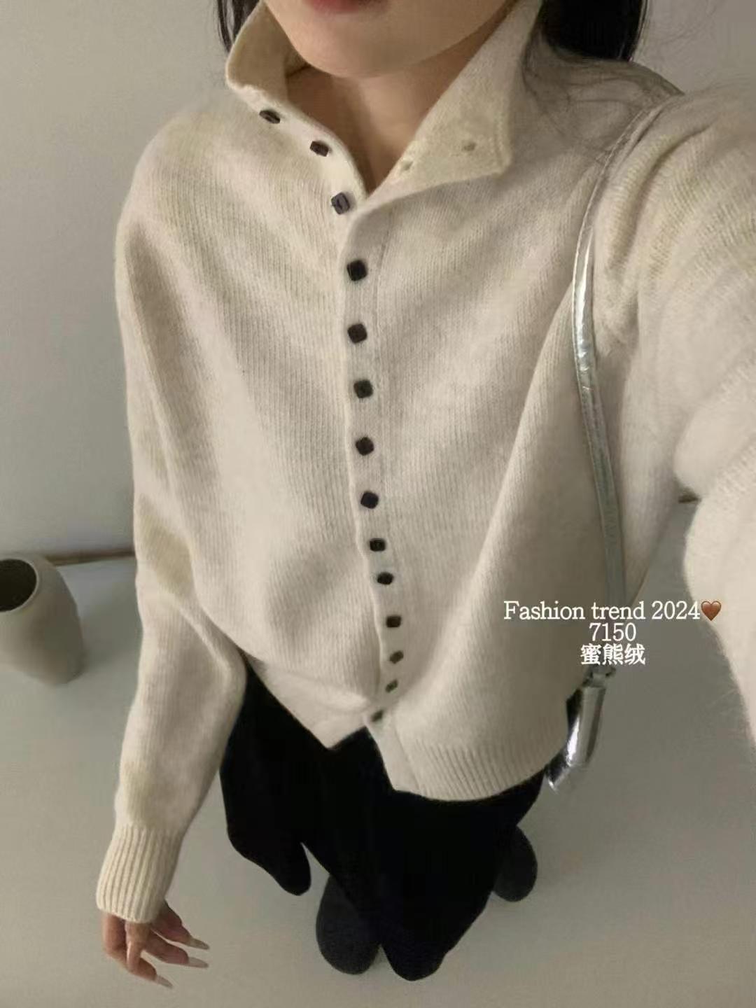 韩系新款方扣半高领长袖针织开衫女软糯洋气百搭温柔风毛衣7150W