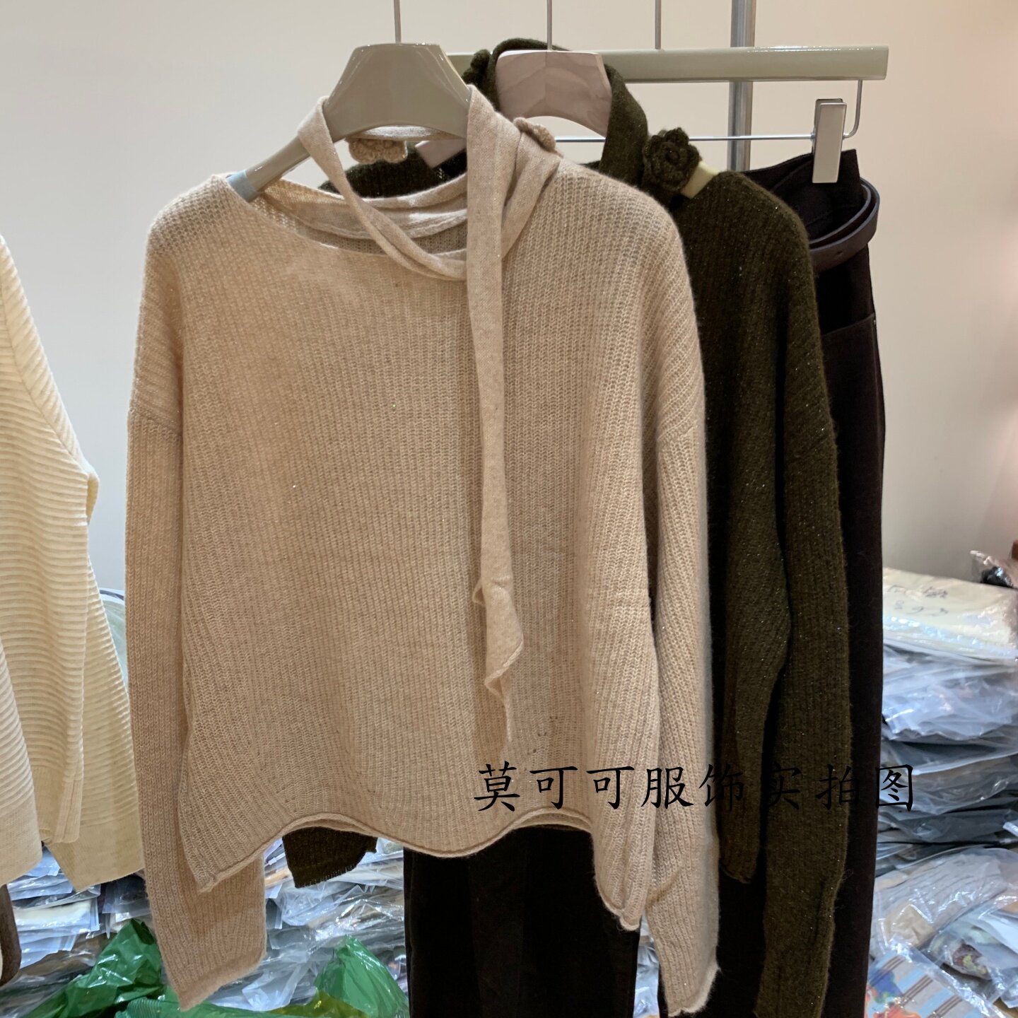 韩系圆领亮片花朵飘带针织衫