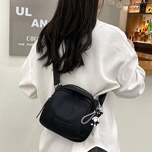 旅行背包时尚牛津布双肩包女2026新款百搭超轻便全防水旅游大容量