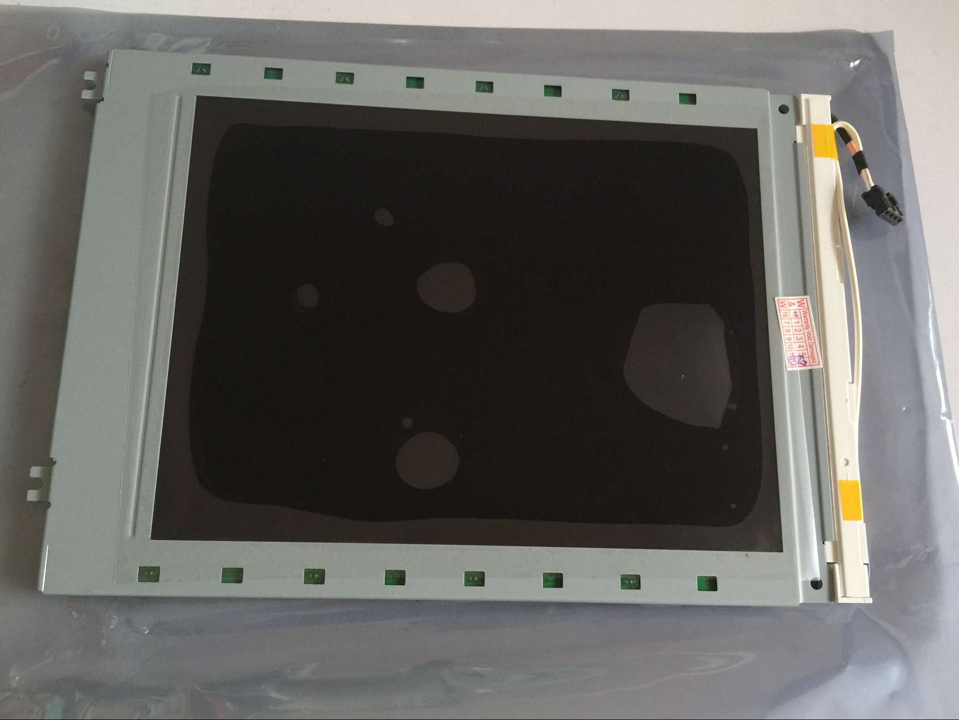LQ121S1LG45    LQ121S1LG55   B084SN01 v0 v2    G084SN02 V.0