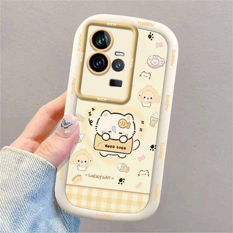 鱼小猫适用iqoo11手机壳V2243A软胶保护套防摔女款精孔潮牌卡通ins风软壳挂绳支架全包边可爱镜子支架带支架