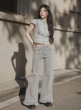 富家千金灰色牛仔套装女夏设计感小众钉珠木耳边上衣微喇裤两件套