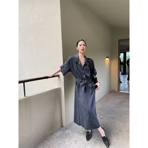 高级感深蓝色牛仔连衣裙女夏气质通勤中长款衬衫裙系带收腰显瘦裙