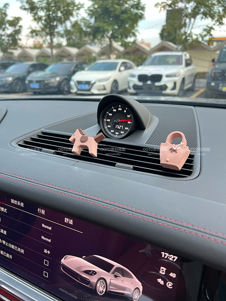 Ins芳香蝴蝶结高级简约