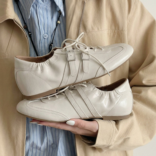 复古内增高德训鞋女2026新款芭蕾风阿甘鞋休闲玛丽珍简约小白单鞋