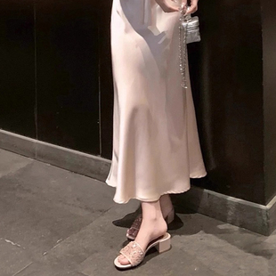 露趾粗高跟外穿方头一字拖鞋 法式 女2025夏季 仙女风水钻凉拖鞋 时尚