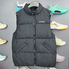 李宁2025冬季男子韦德系列保暖舒适防泼水鹅绒羽绒马甲AMRV079