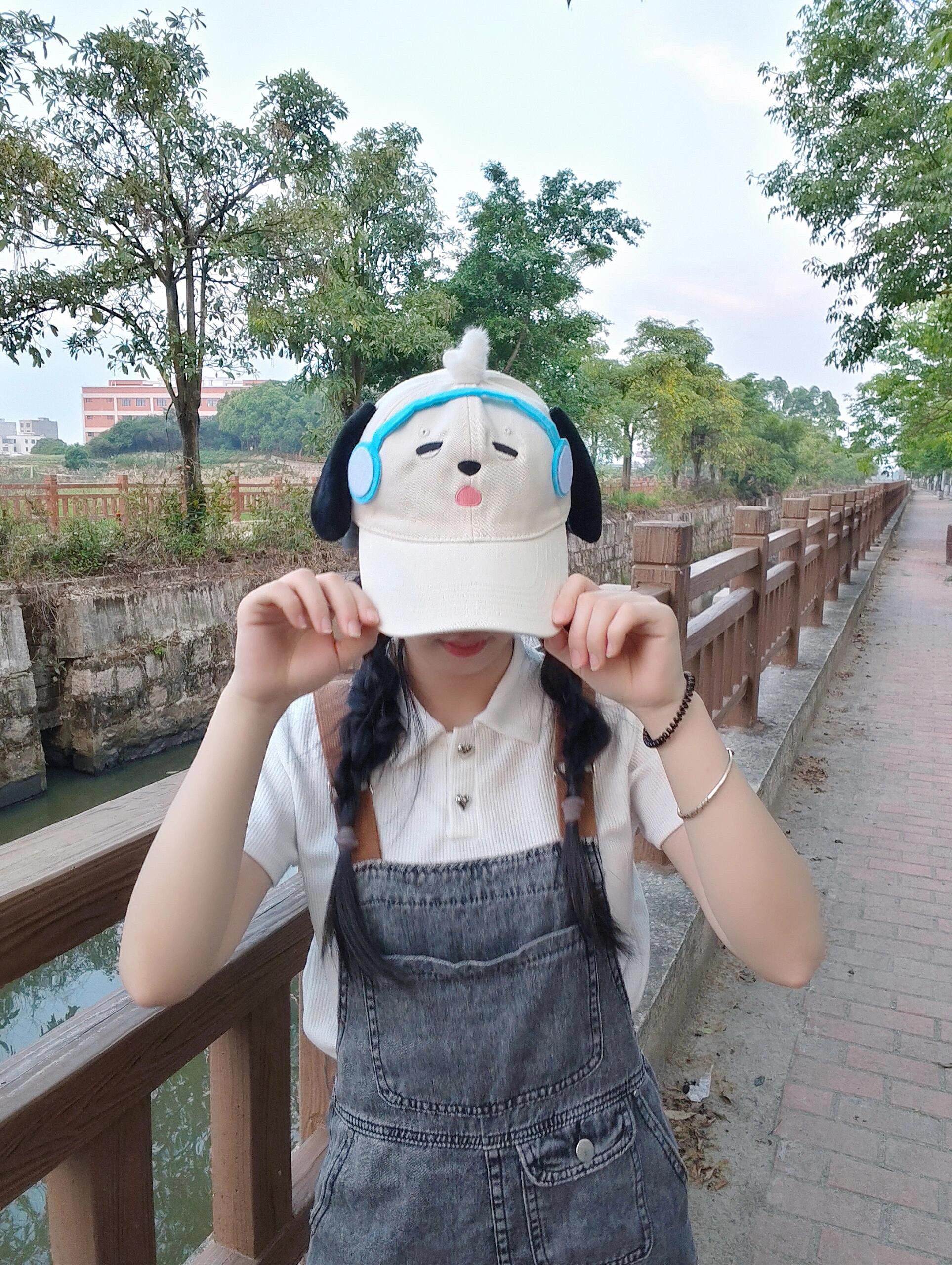 萌宠可爱耳机小狗鸭舌帽子女2025新款元气立体大耳朵显脸小棒球帽