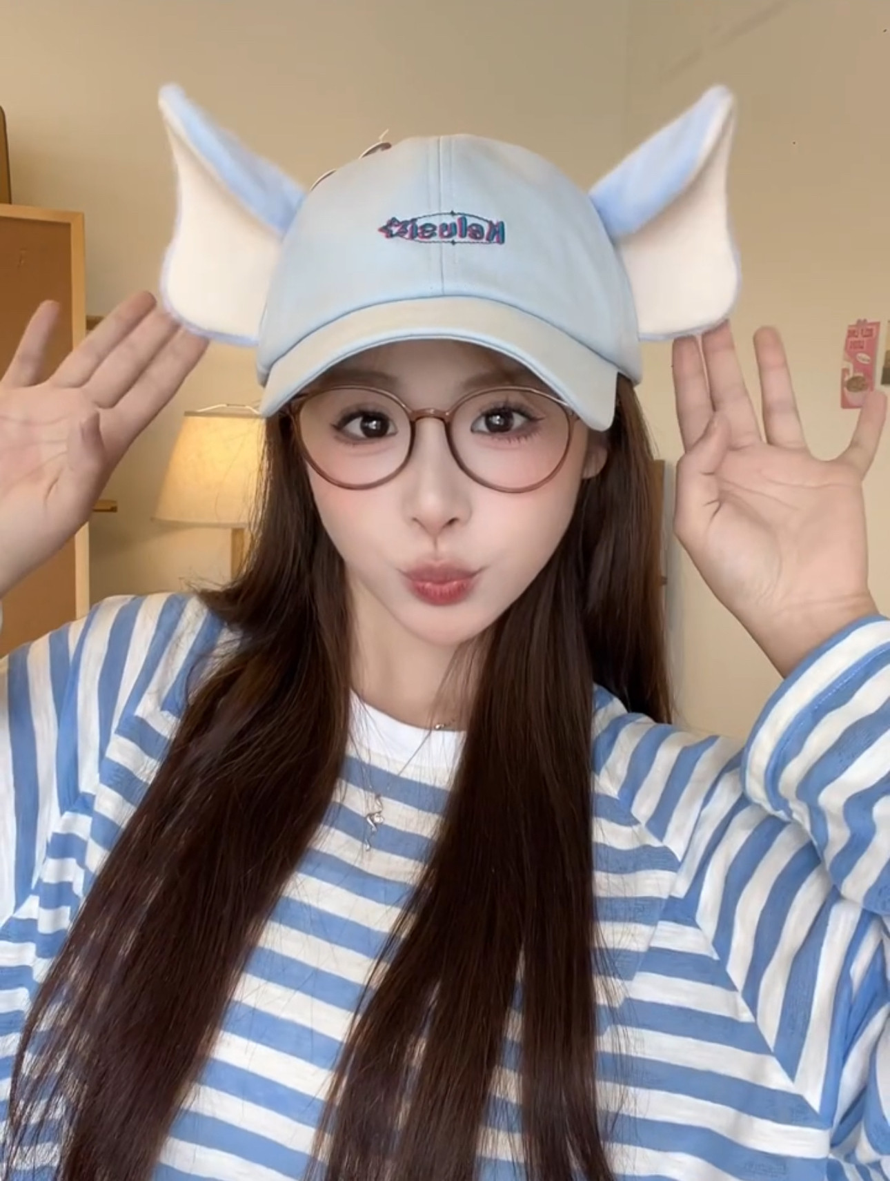 大耳朵小飞象棒球帽子女2025新款正反可戴卖萌大象软顶斜阳鸭舌帽