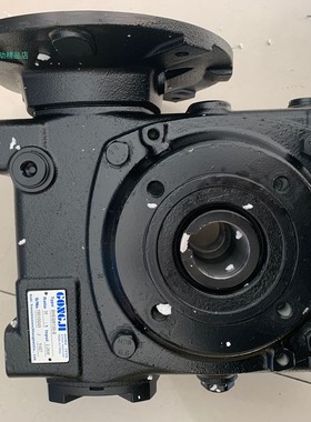 BHEQM135-40-A 工机GONGJI蜗轮减速机 TKB100-40-R BHEQM100-B