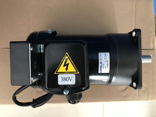 P/N M3B402 SVB18 0.2KW  0.18KW 圆盘刀库电机 GONGJI马达 电机