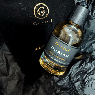 杰日尼愈创木香根草香水