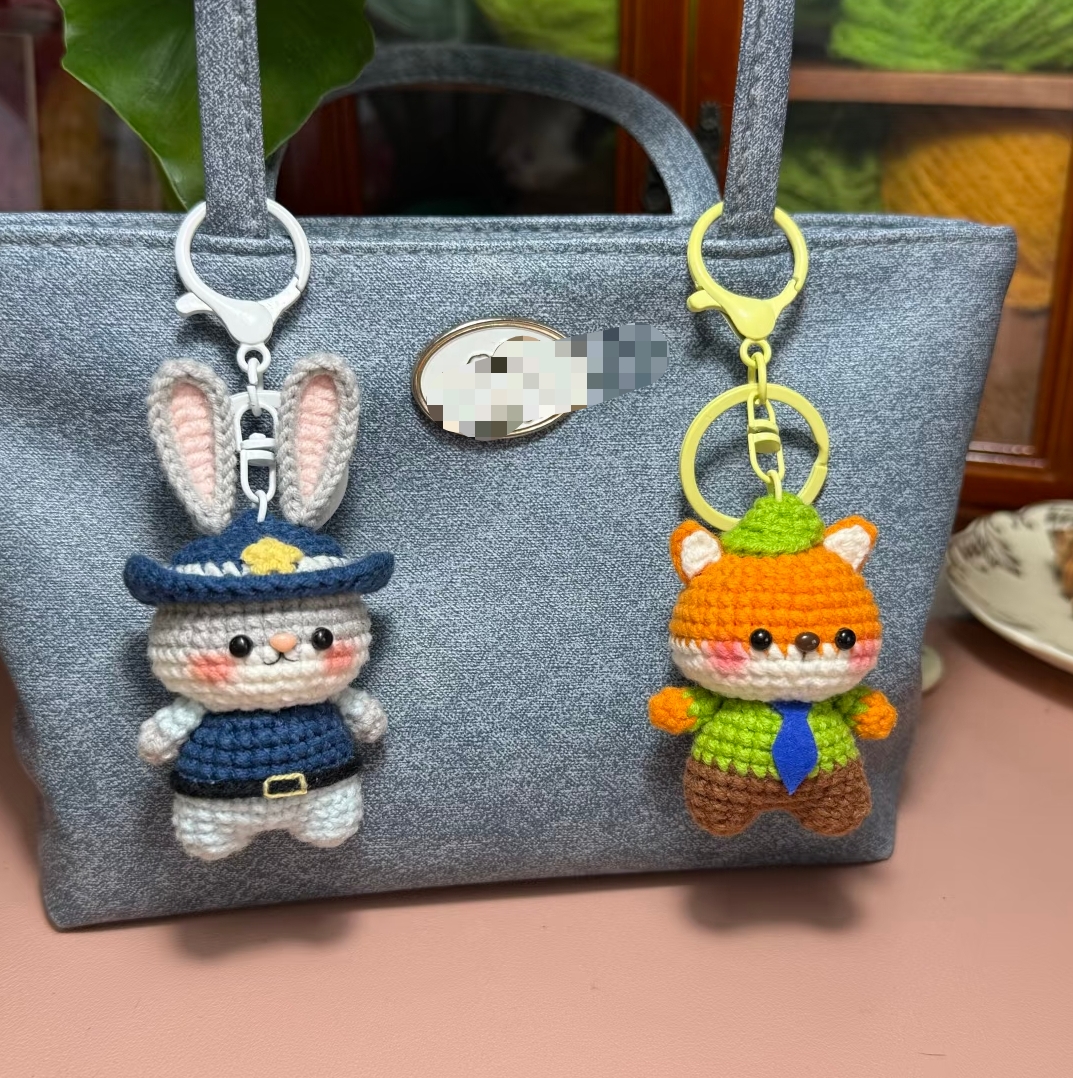 纯手工编织朱迪尼克玩偶diy包挂件材料包解闷自制可爱疯狂动物城